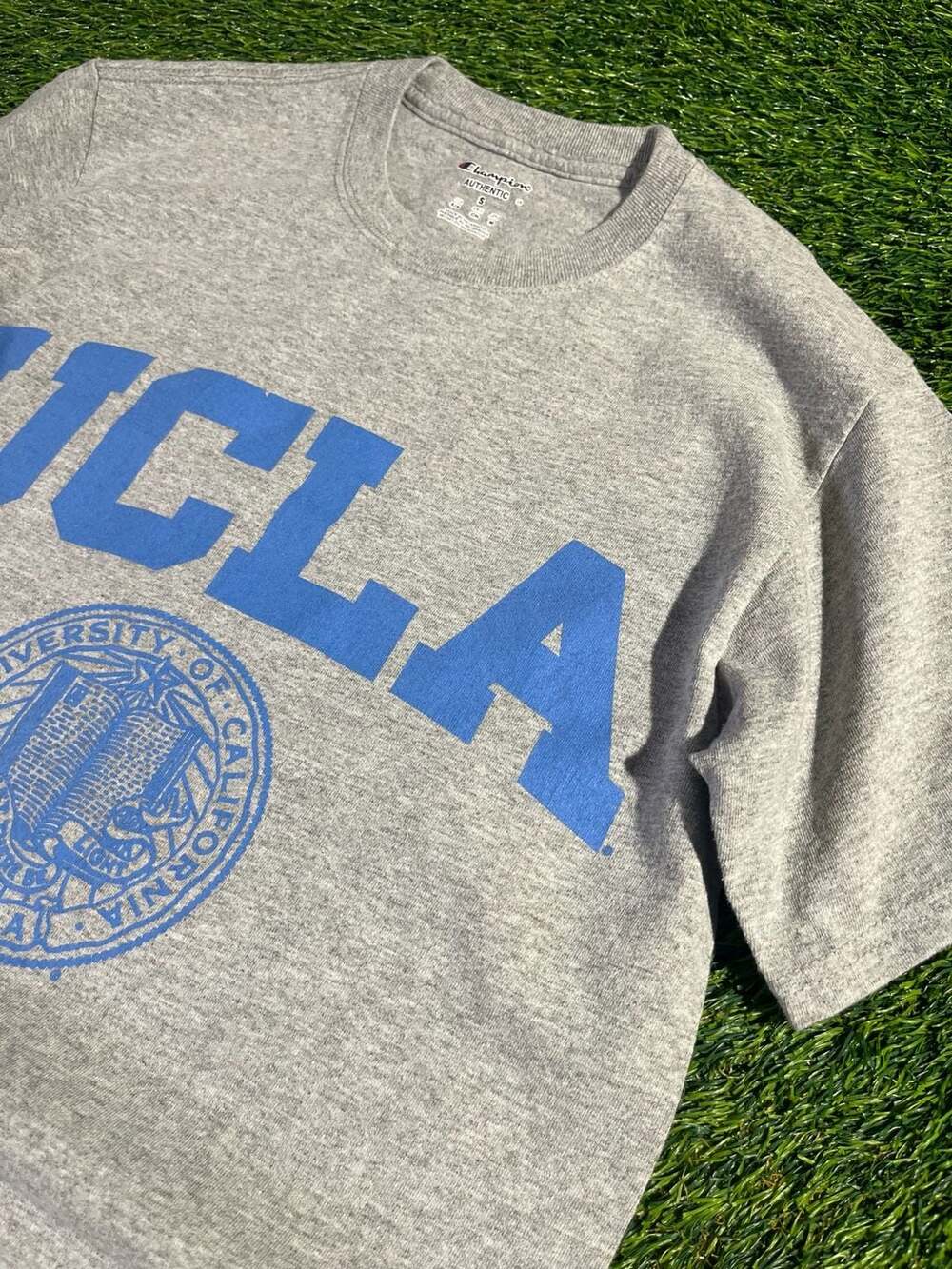 Champion UCLA T-Shirt Size S Gray Collegiate Logo Authentic
